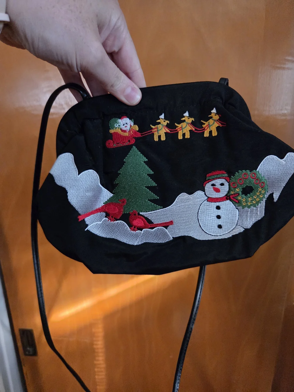 Vintage Black Embroidered Holiday Snowman Crossbody Bag - Festive Accent